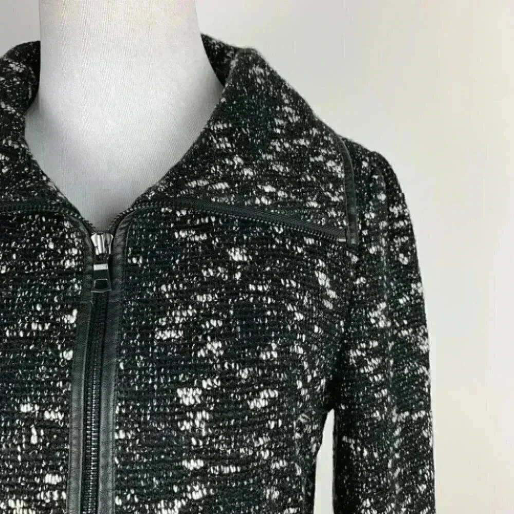 Ann Taylor jacket size S black white zip down - Picture 6 of 12